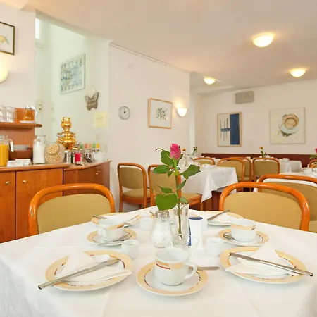 Hotel Aigner 3*